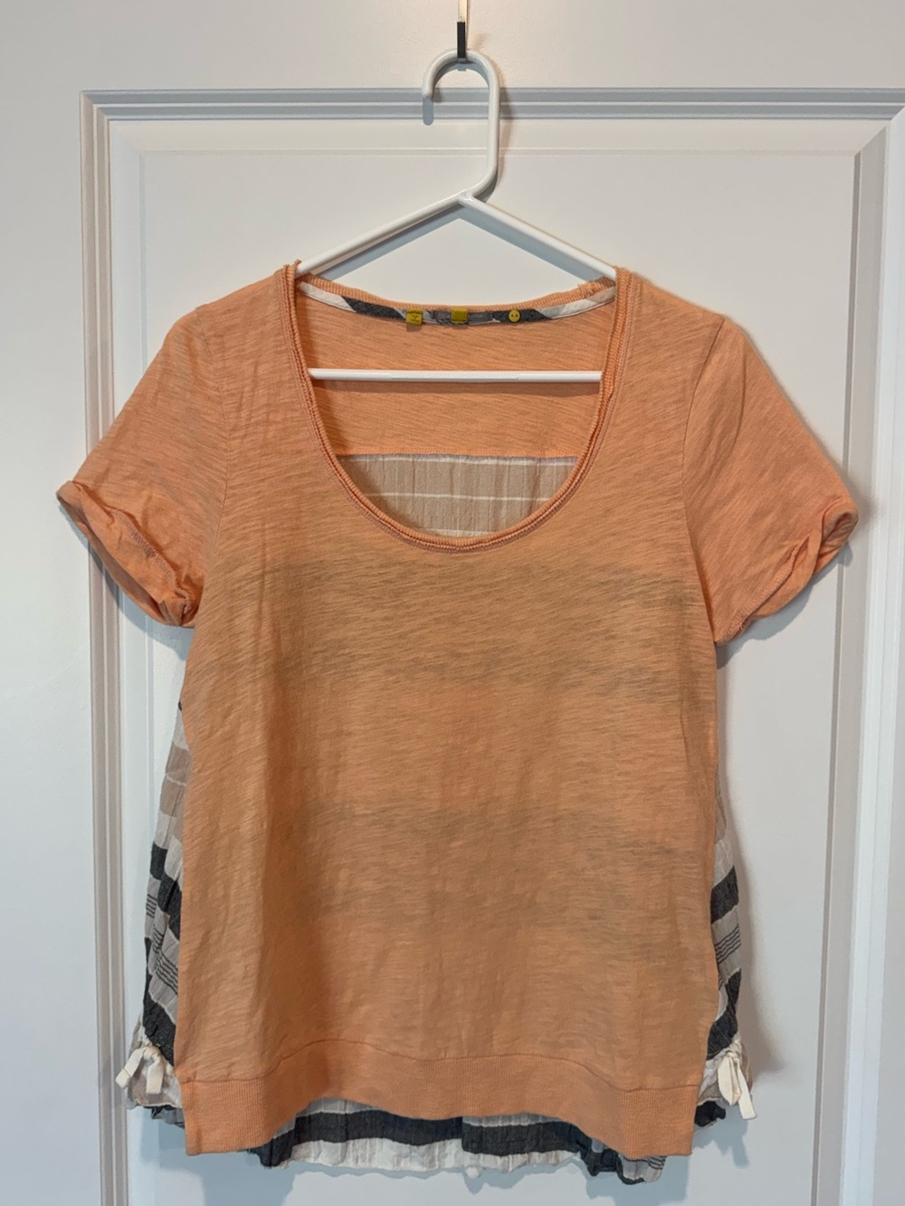 Peach Scoop-Neck Short Sleeve Top with Contrast Back
